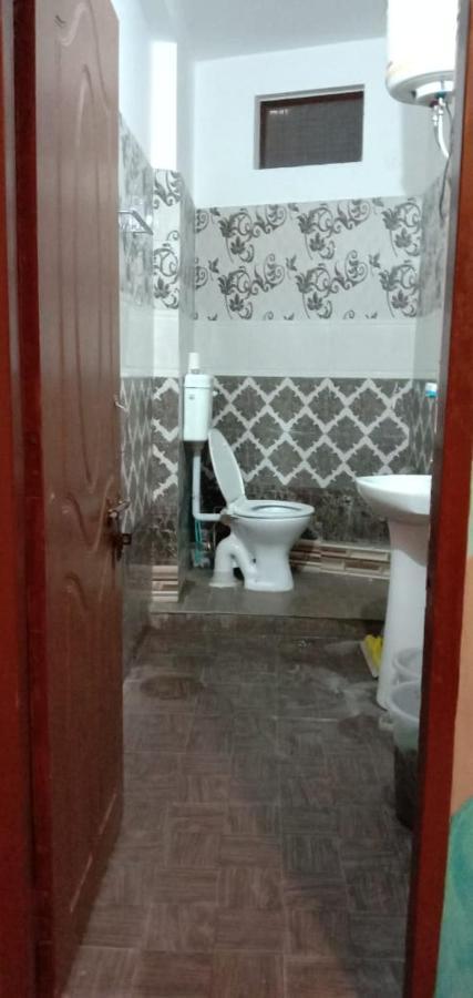 Tebaar Backpackers Hostel Rishikesh Bagian luar foto
